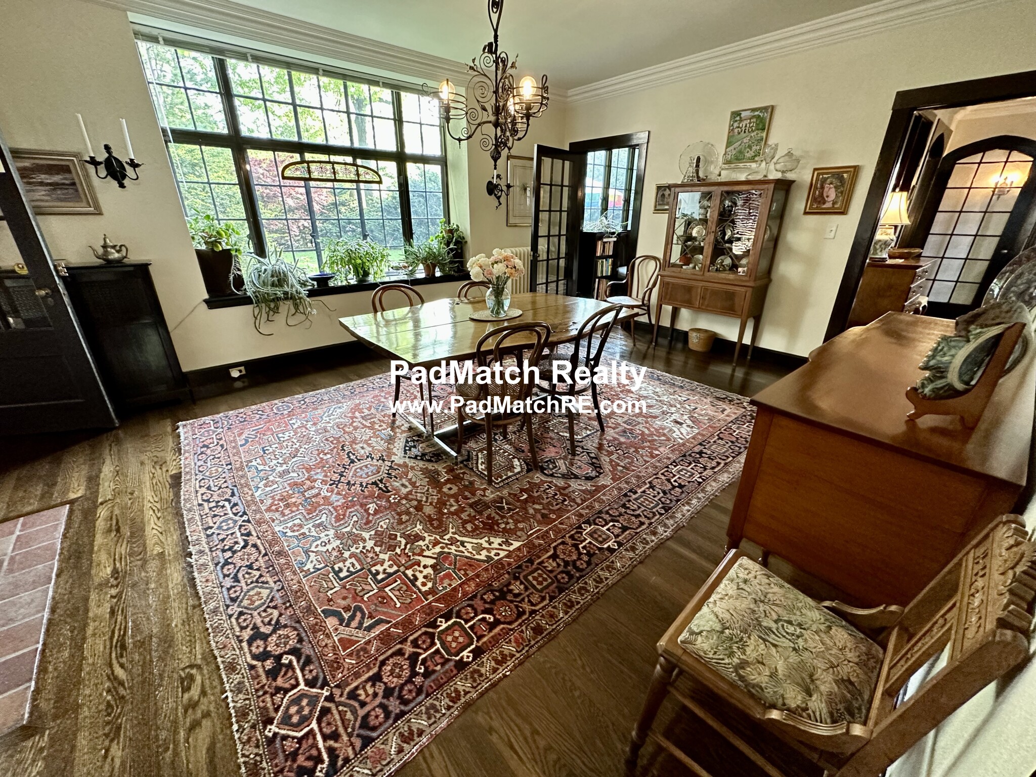 111 Carlton St, Brookline