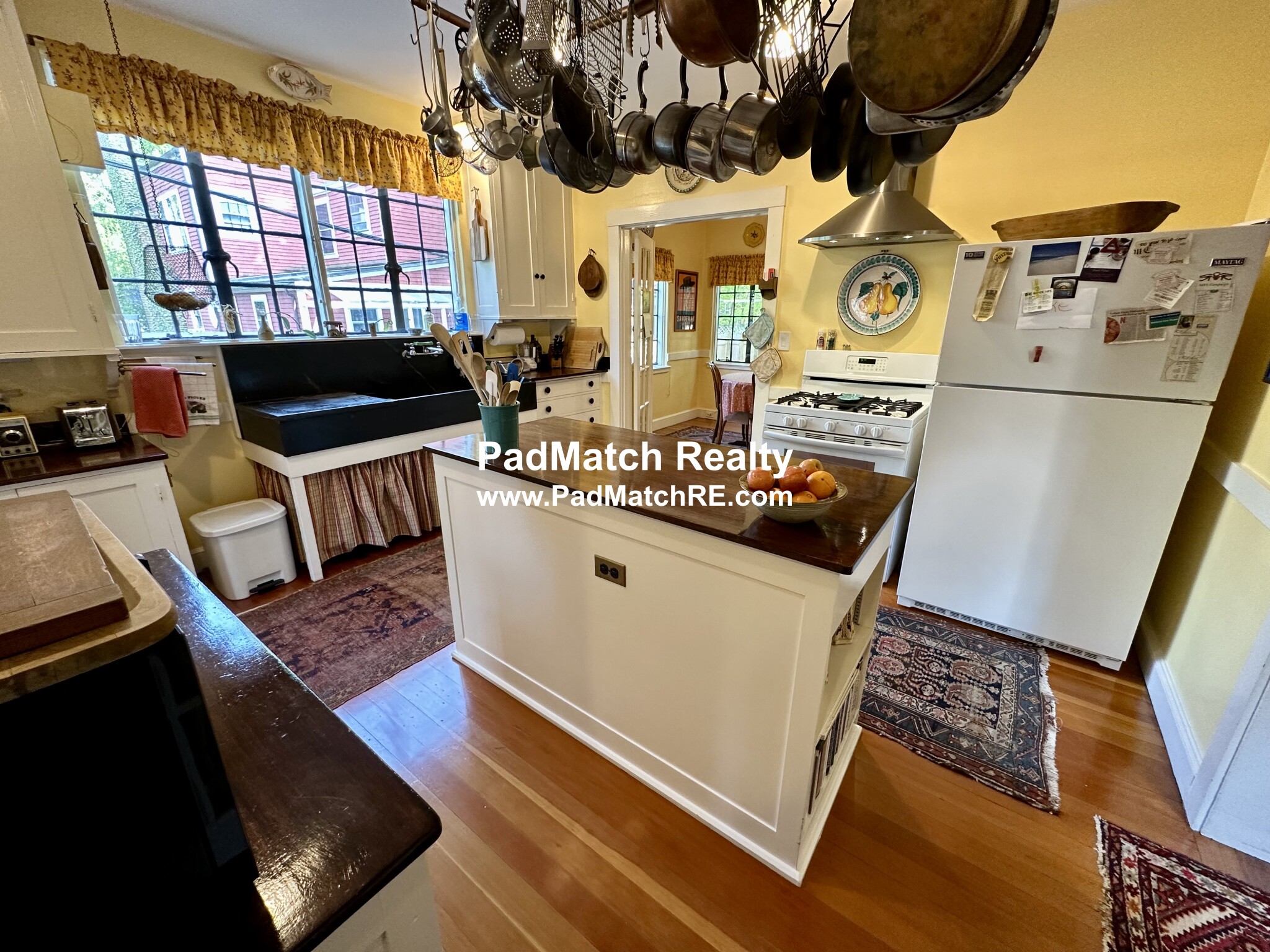 111 Carlton St, Brookline