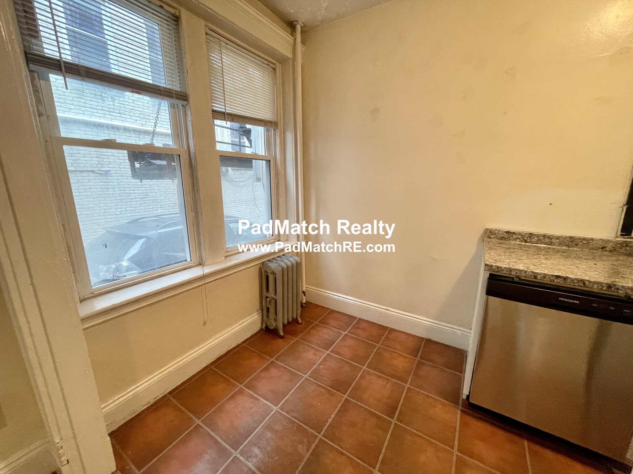 33 Walbridge St, Allston