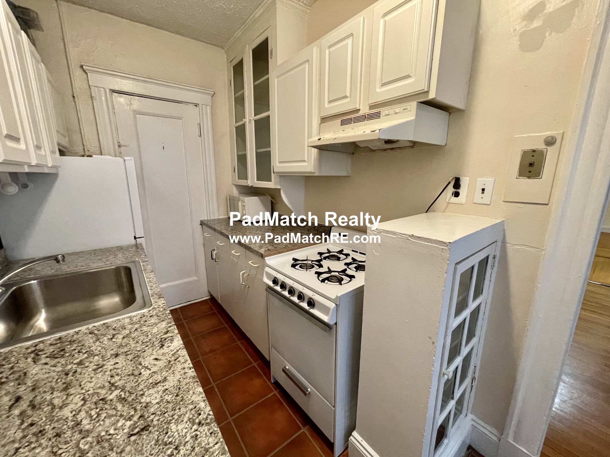 33 Walbridge St, Allston