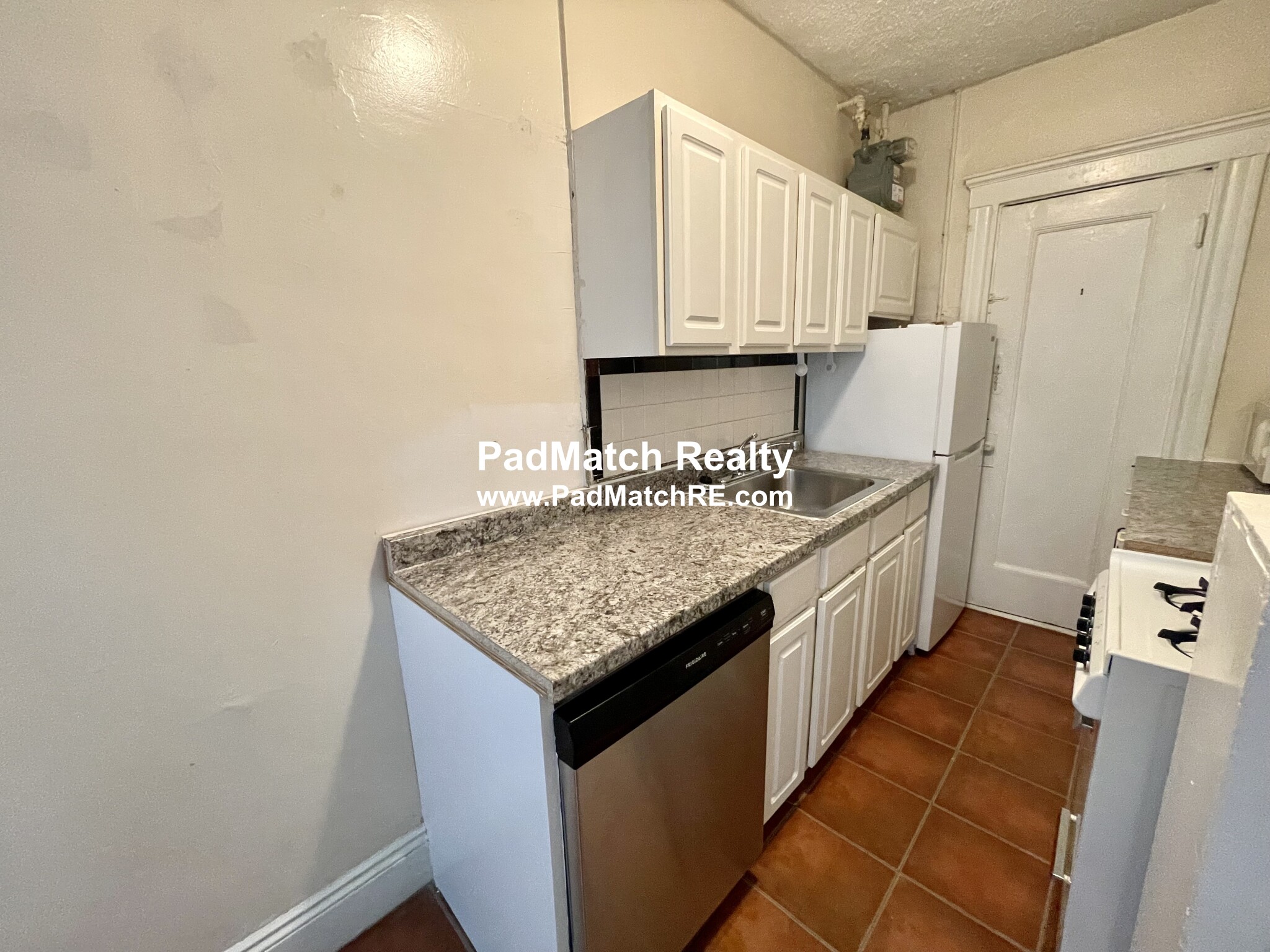 33 Walbridge St, Allston