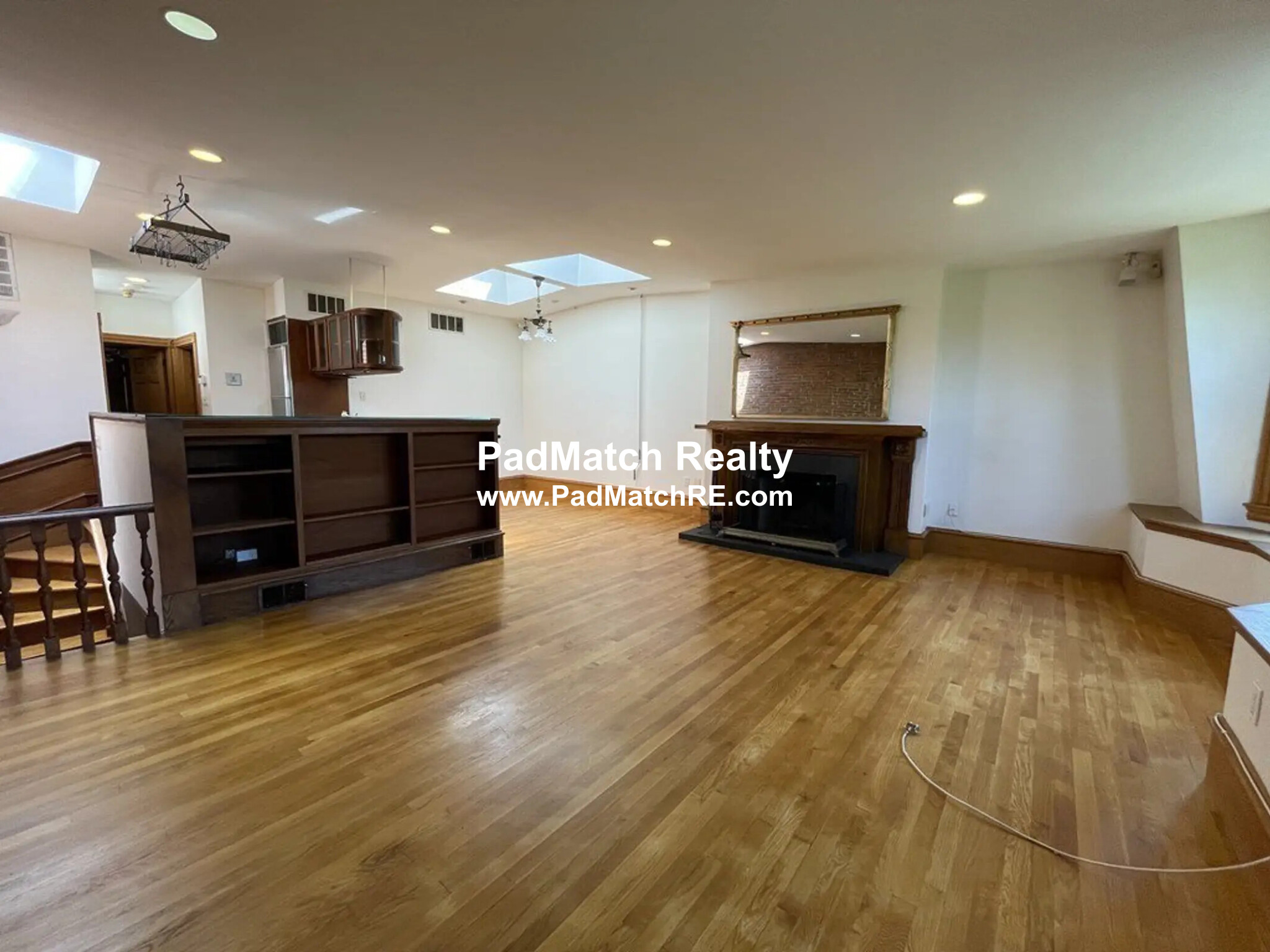 17 Holyoke St, South End