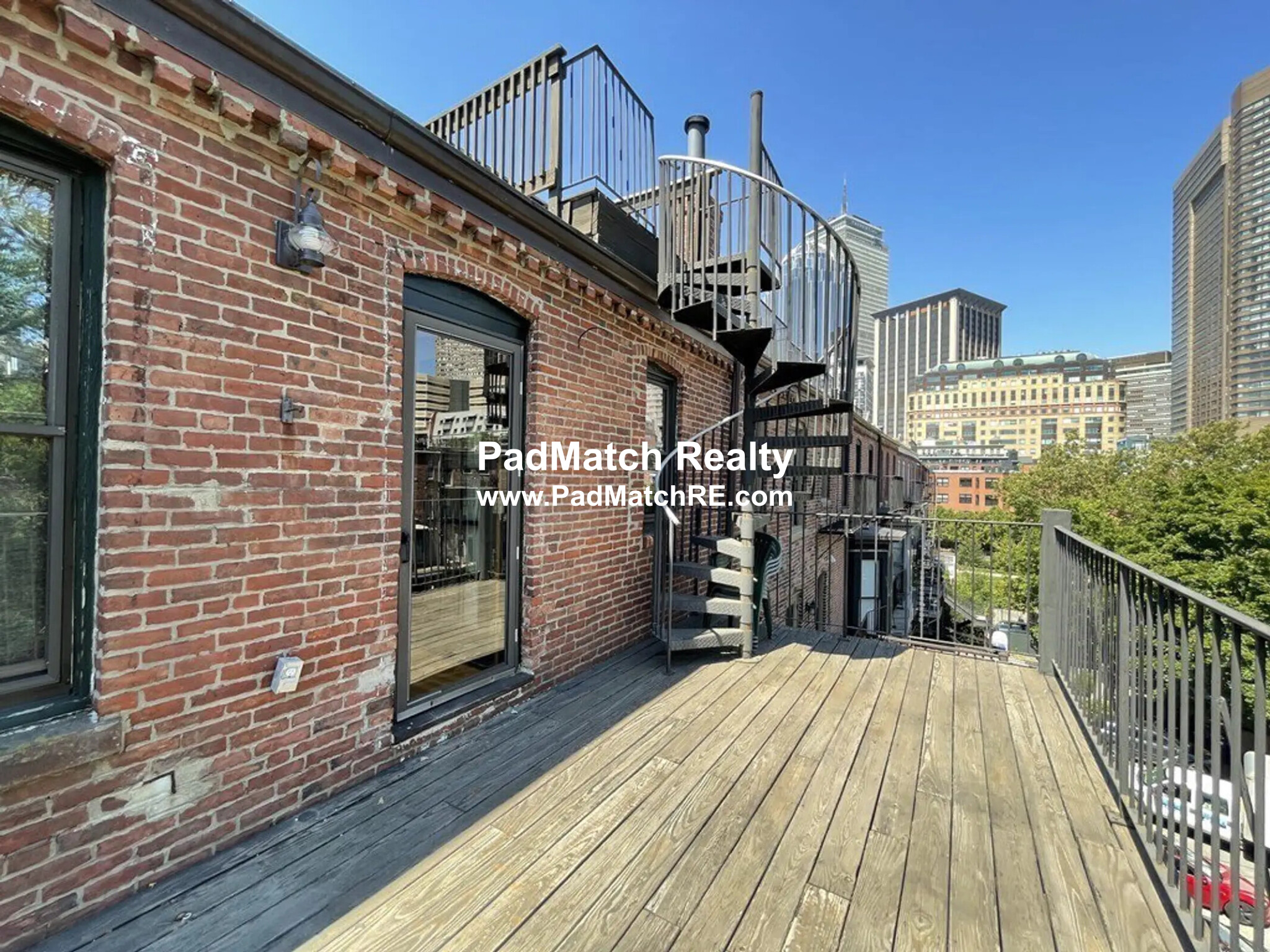 17 Holyoke St, South End