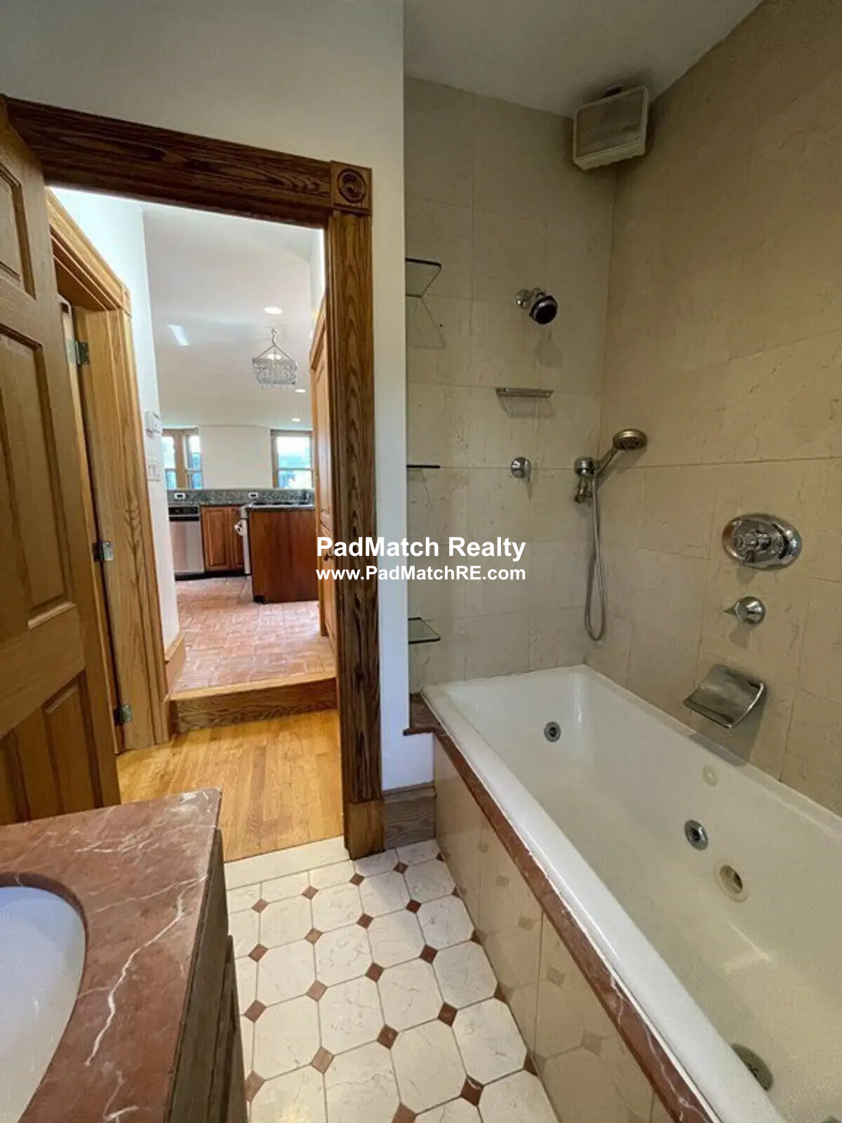 17 Holyoke St, South End