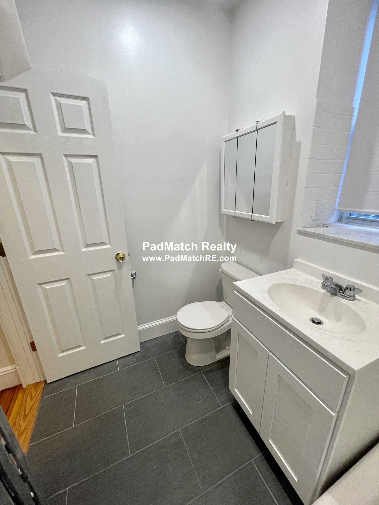 19 Mount Hood Rd, Brighton