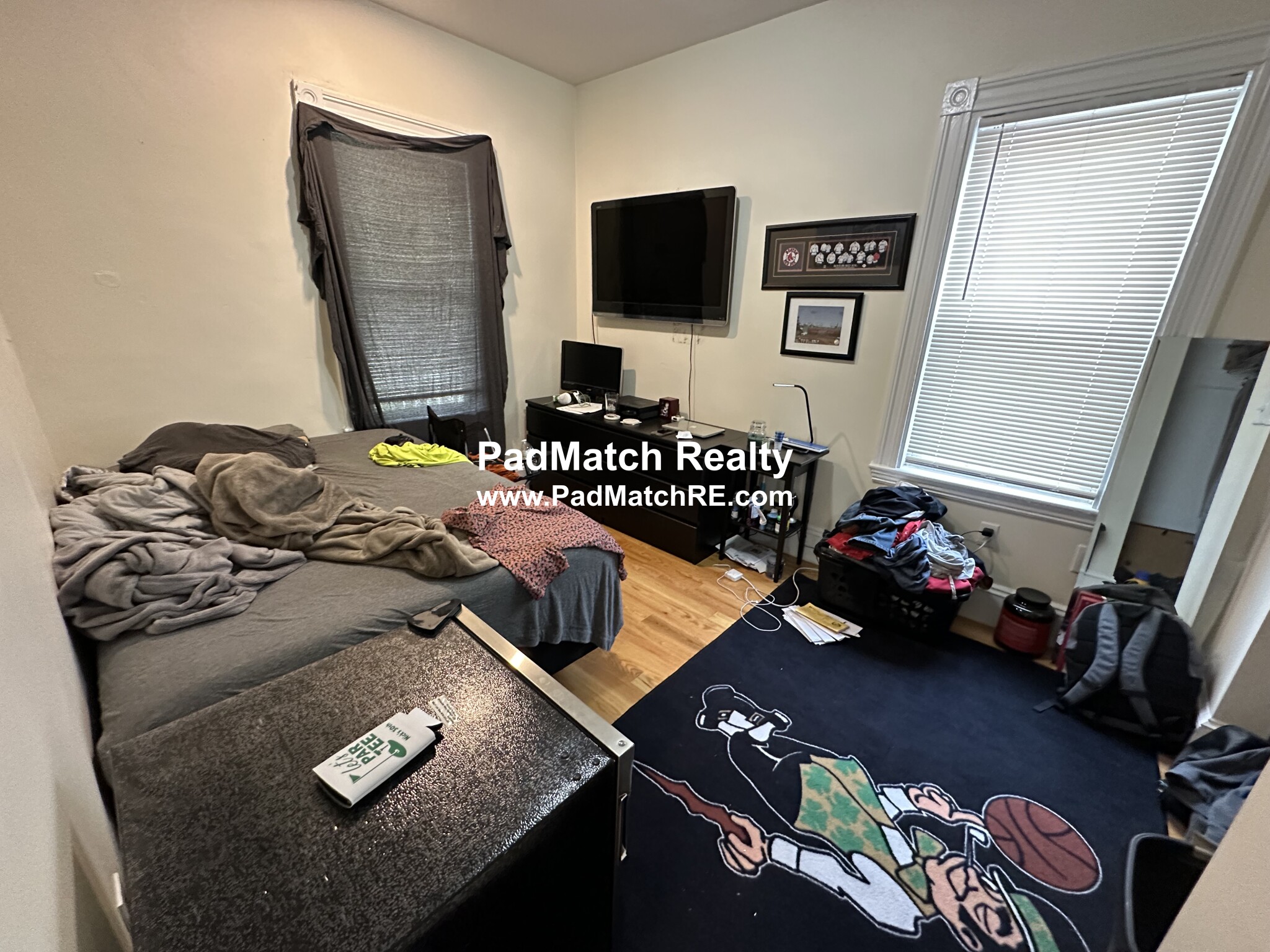 36 Brackett St, Oak Square