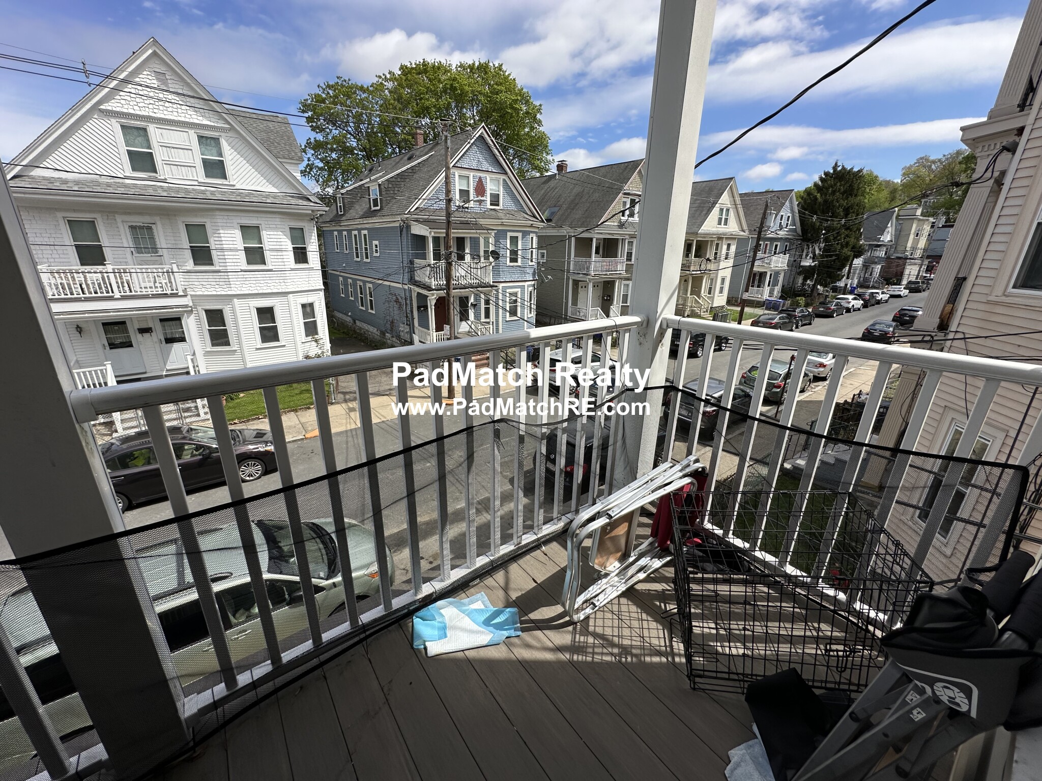 36 Brackett St, Oak Square