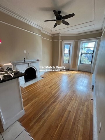 222 Beacon St, Back Bay