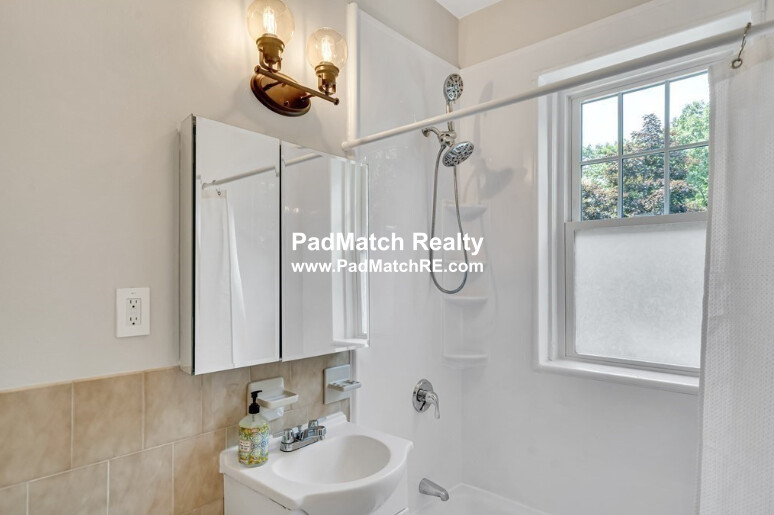 65 Lanark Rd, Brighton