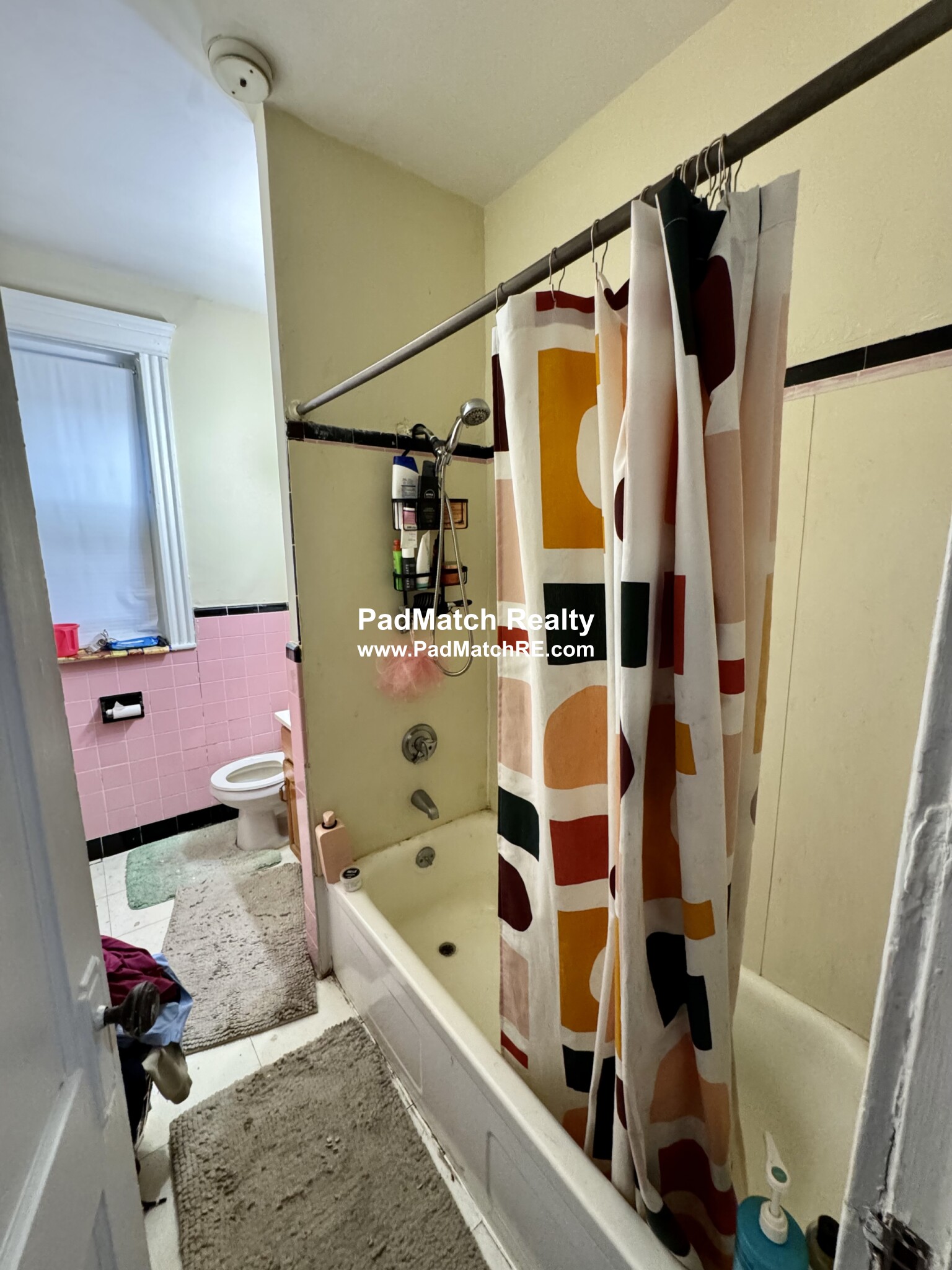 368 Riverway, Mission Hill