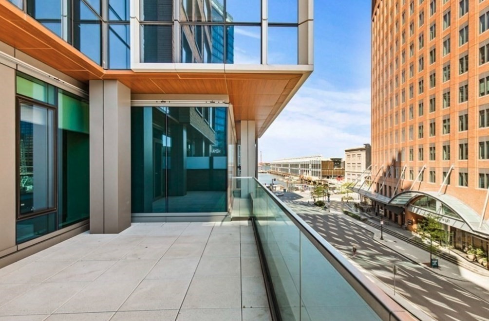 135 Seaport Blvd, Seaport District