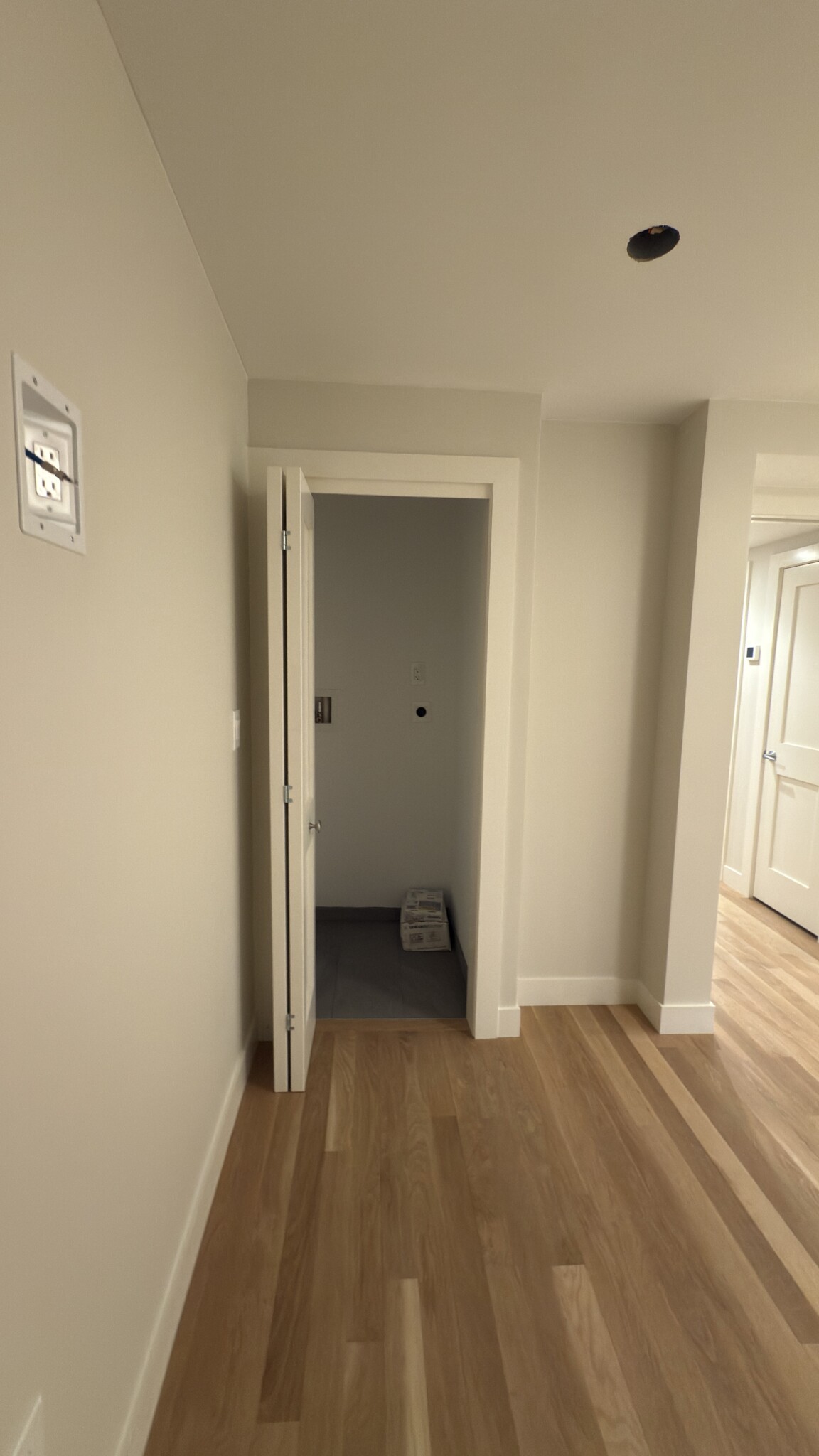 48 John F Kennedy St, Riverside