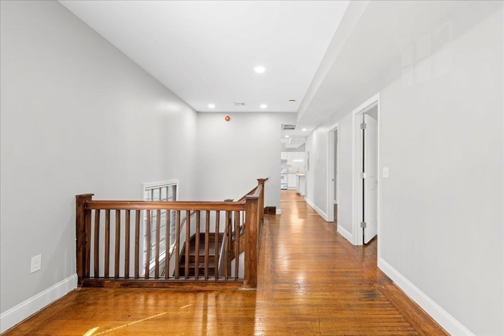 480 White St, Springfield