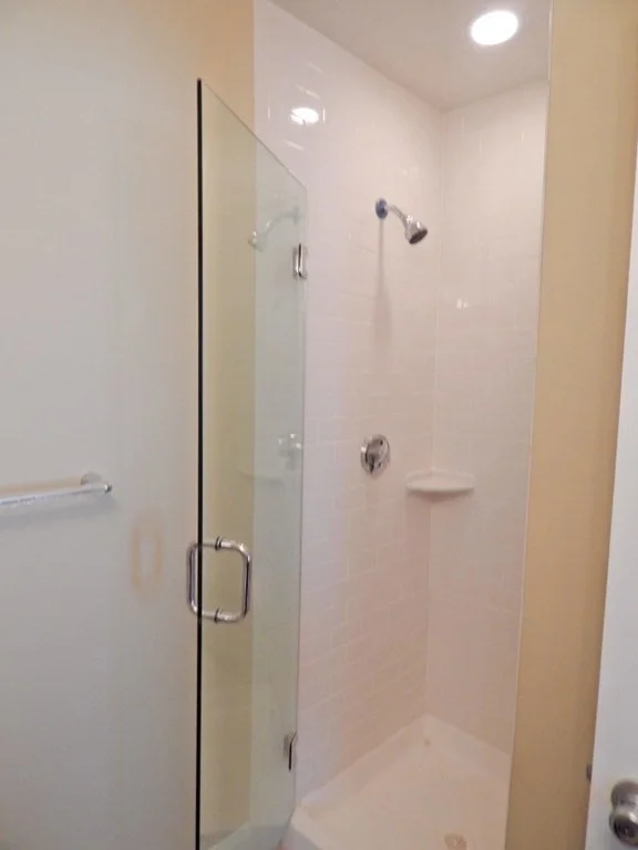 28 Chelsea St, East Boston