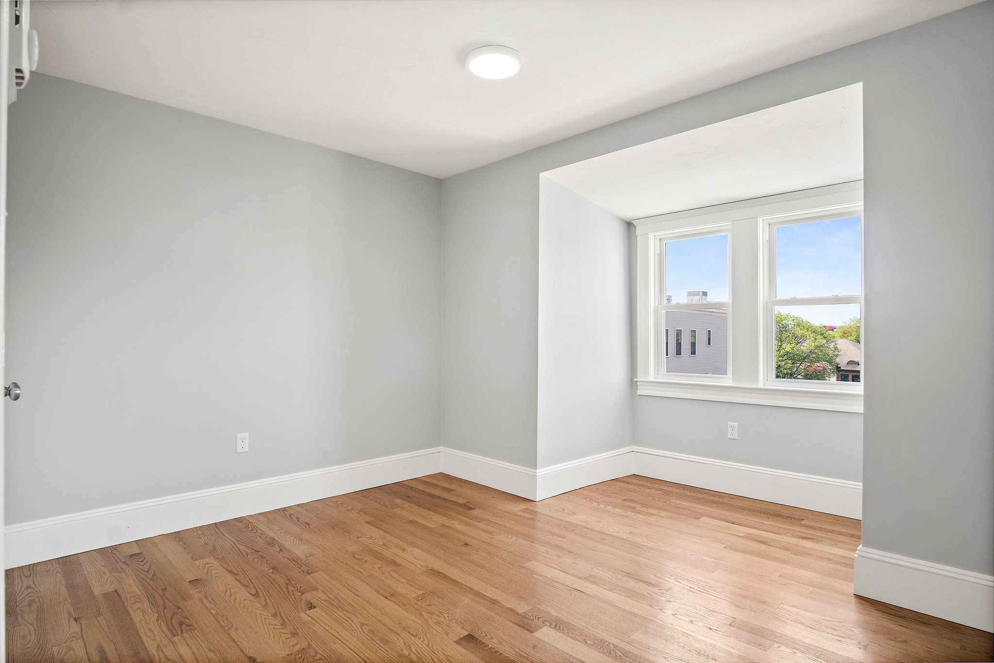 408 Neponset Ave, Dorchester