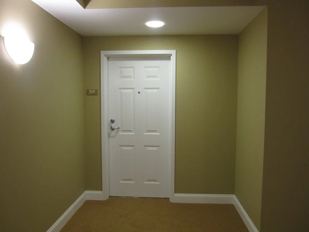 120 Wyllis Ave, Everett