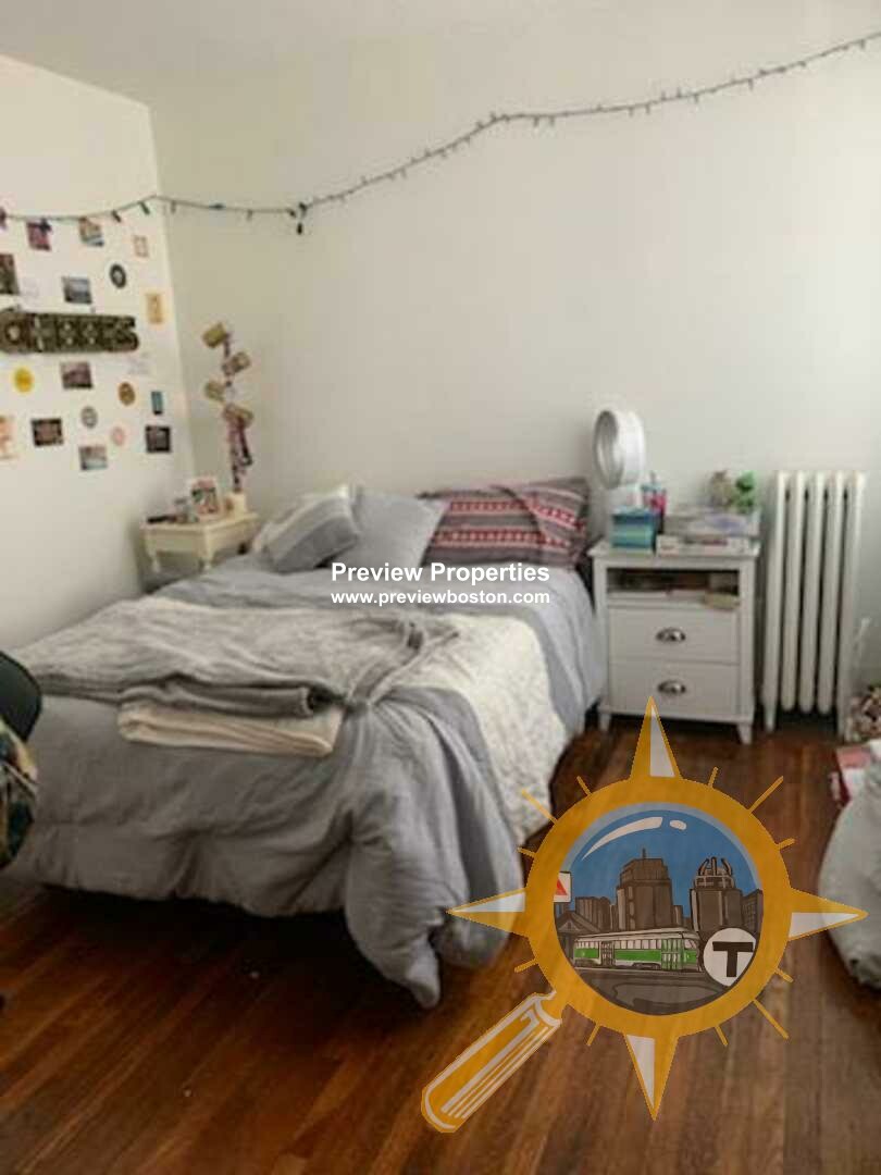 317 Summit Ave, Brighton