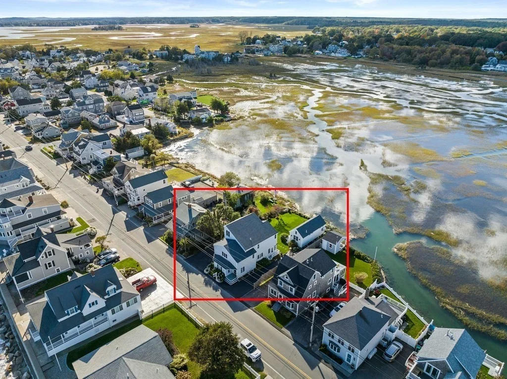 99 Bay Avenue (Weekly Summer Rent, Green Harbor