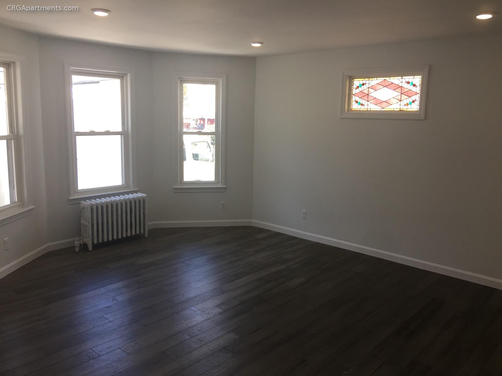 65 Lowell St, Spring Hill