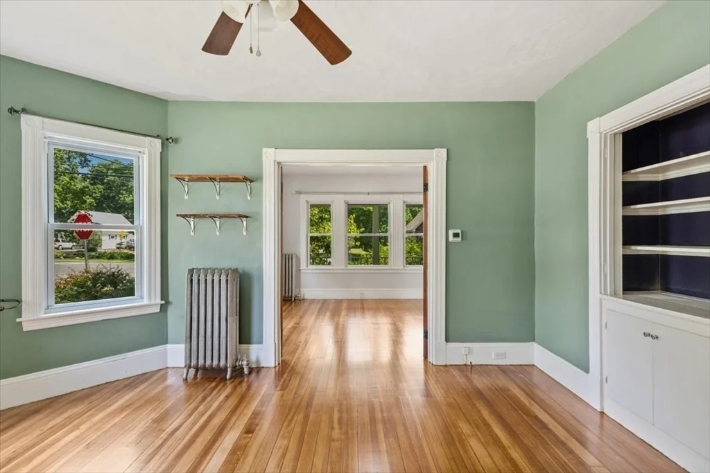 254 N Elm St U1, West Bridgewater