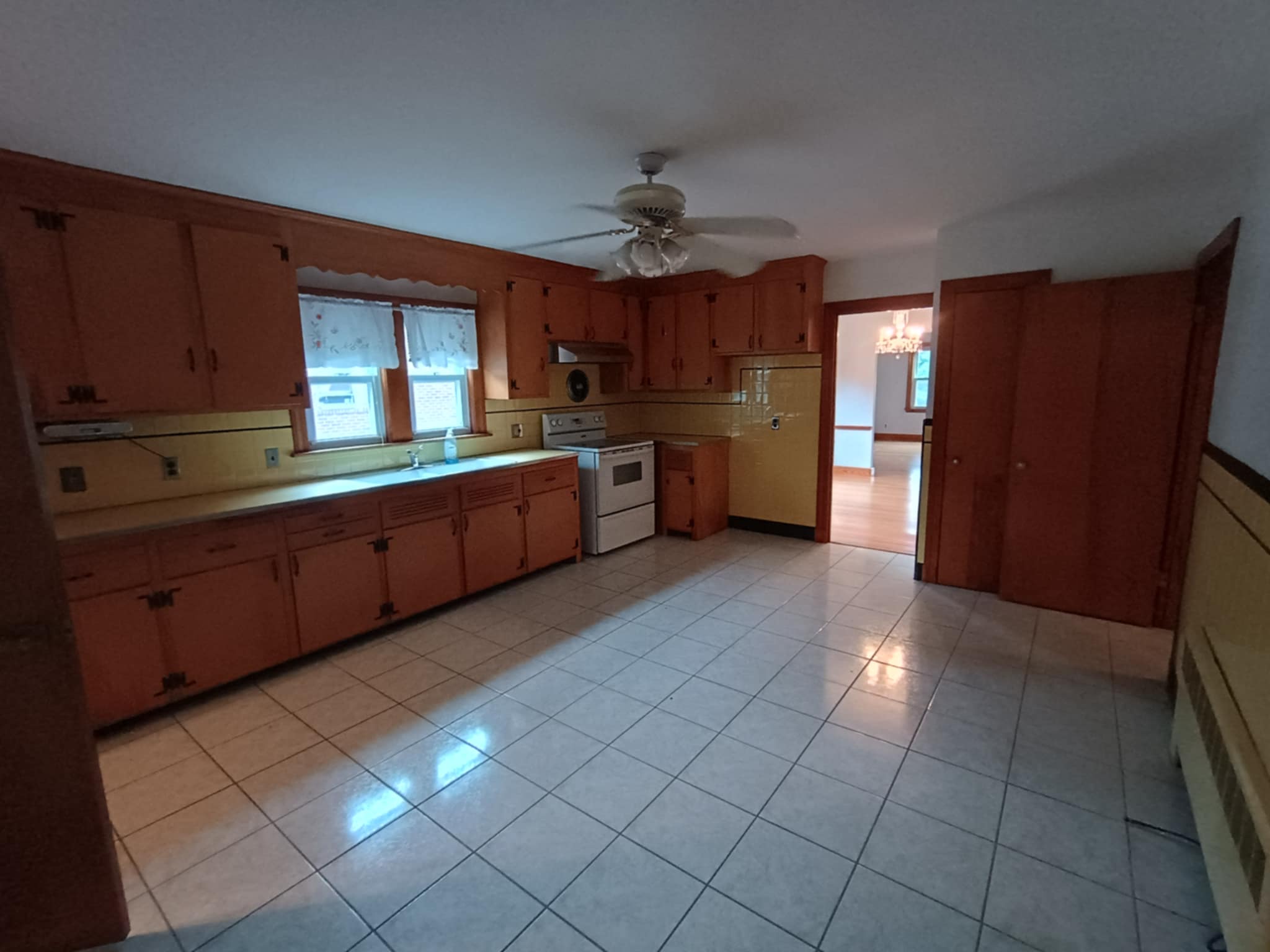 75 Forest St, Medford