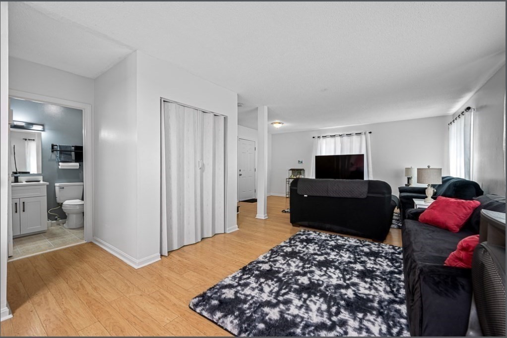 98 Eastern Ave, Worcester