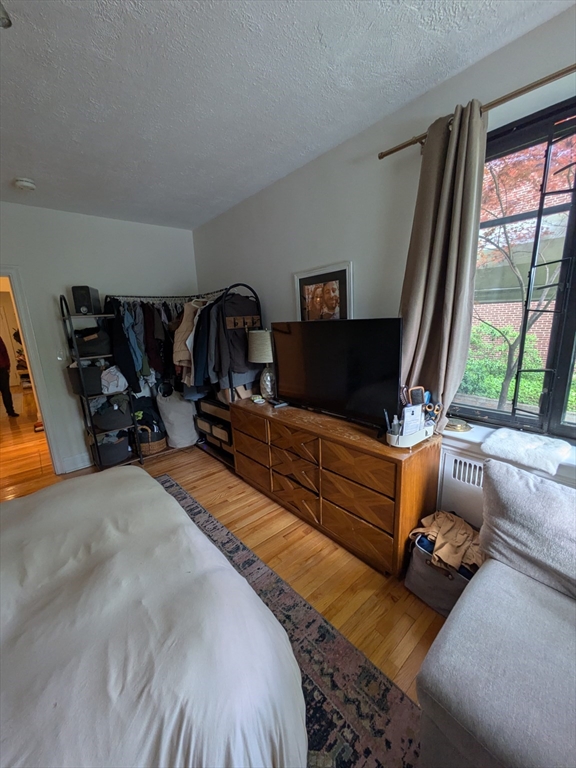 65 Strathmore Rd, Brighton