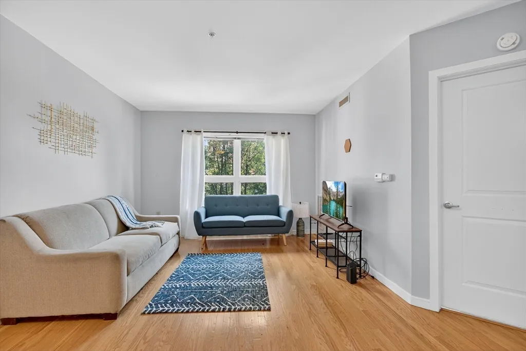 175 Cottage, Chelsea