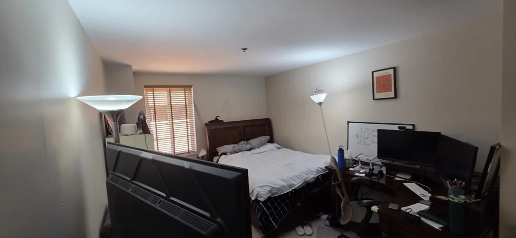 950 Mass Ave, Riverside