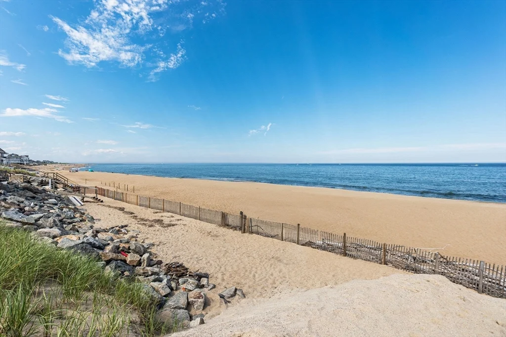 11 Sunset Dr, Plum Island