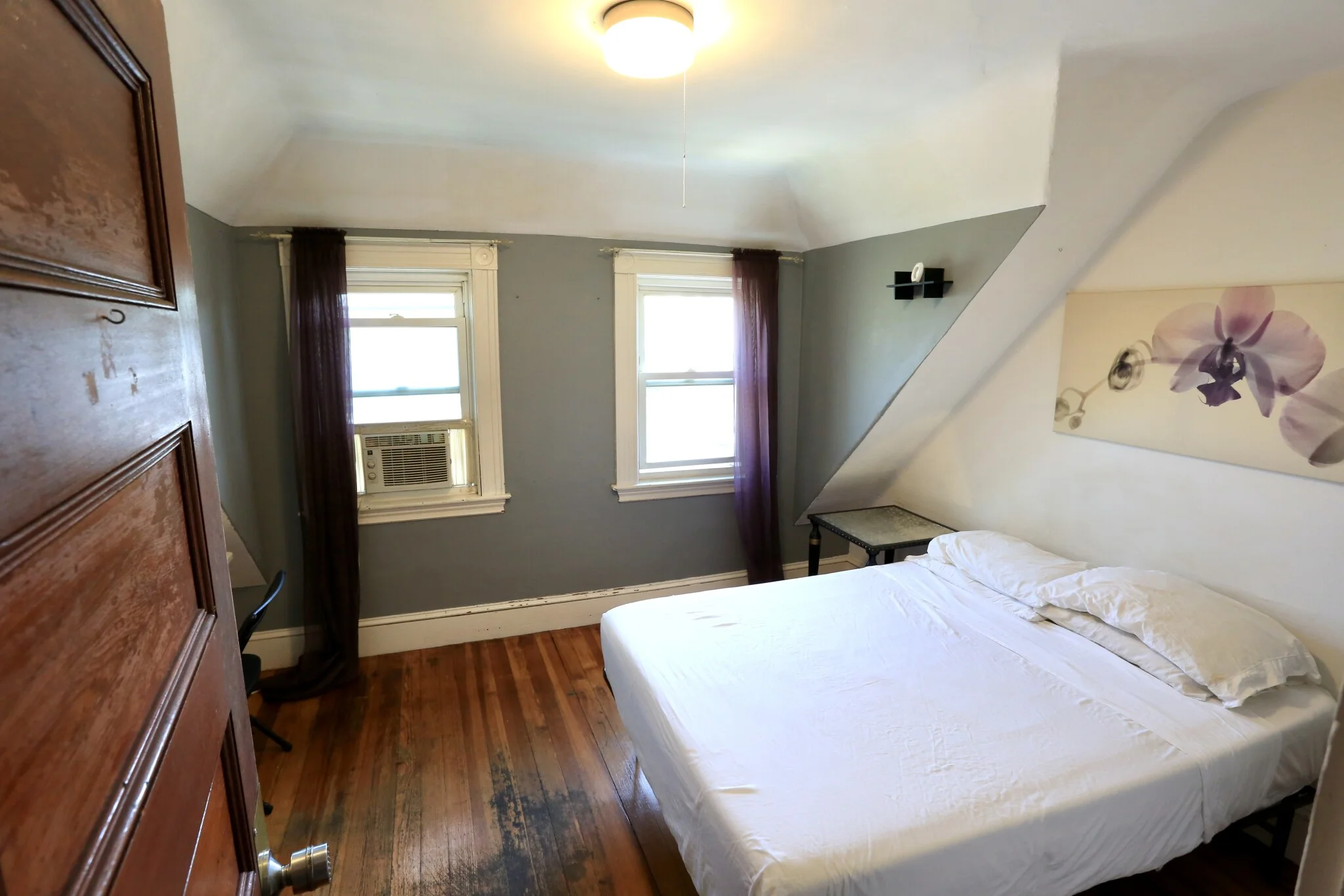 124 Forest St, Medford