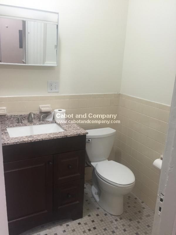 34 Isabella St, Back Bay