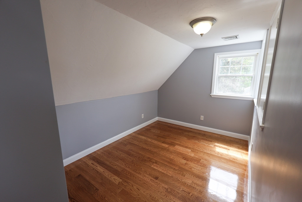 70 Mount Hope St, Roslindale