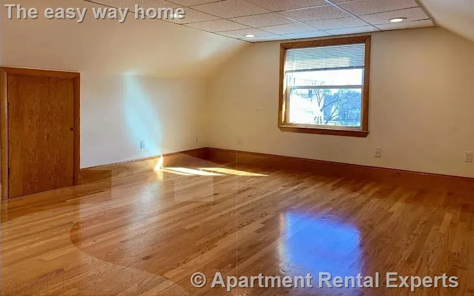 19 Adams St, East Arlington
