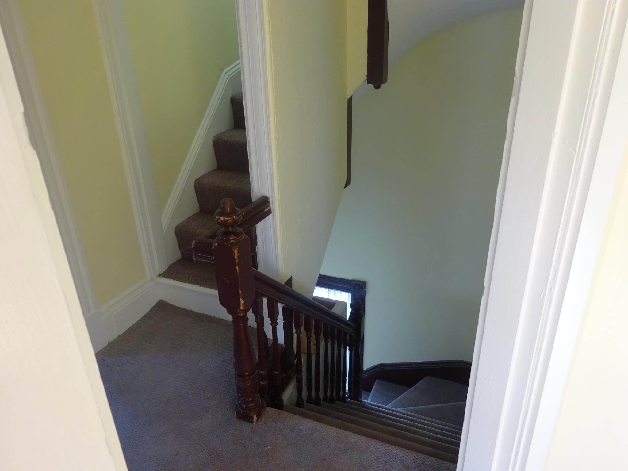 25 Oak Square Ave, Oak Square