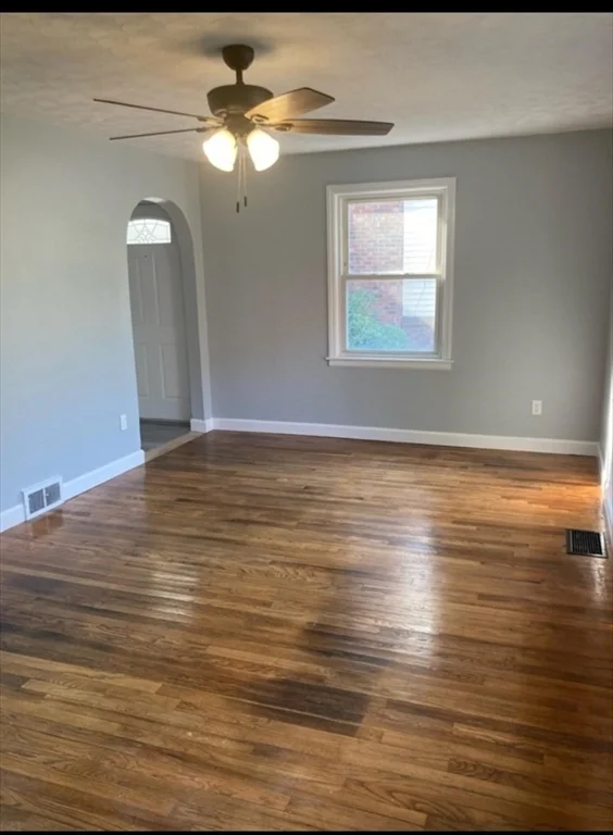 45 Pilgrim Ave, Worcester