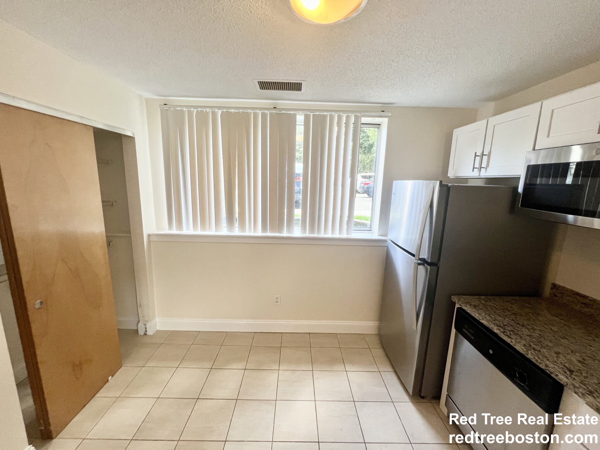 150 North Beacon St, Brighton