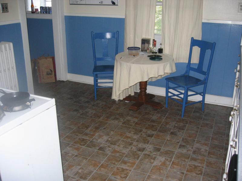 3 bed, 1 bath apartment for rent at 81 Beechcroft St Unit 2, Brighton — photo 28 of 43