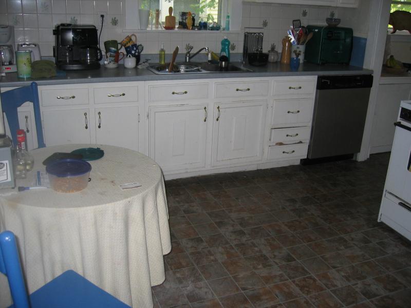 3 bed, 1 bath apartment for rent at 81 Beechcroft St Unit 2, Brighton — photo 24 of 43