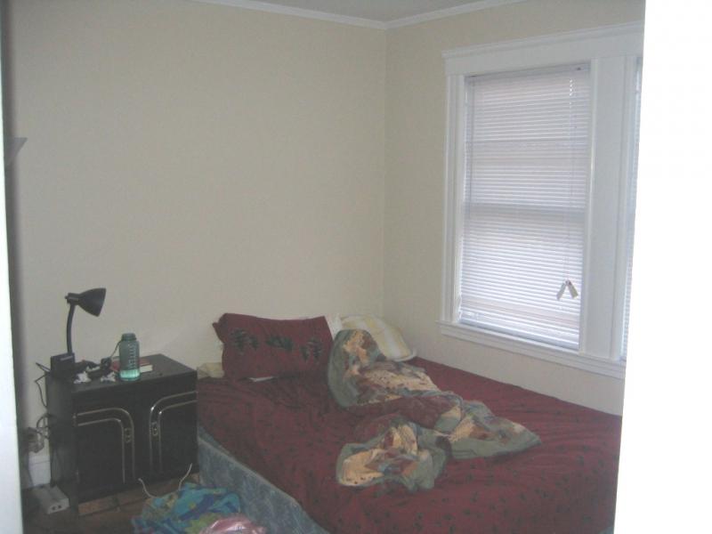 3 bed, 1 bath apartment for rent at 81 Beechcroft St Unit 2, Brighton — photo 34 of 43