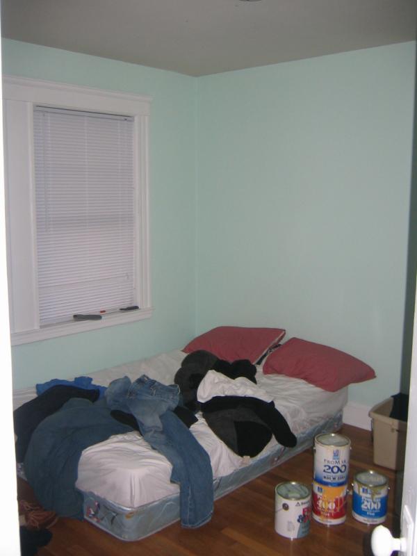 3 bed, 1 bath apartment for rent at 81 Beechcroft St Unit 2, Brighton — photo 42 of 43