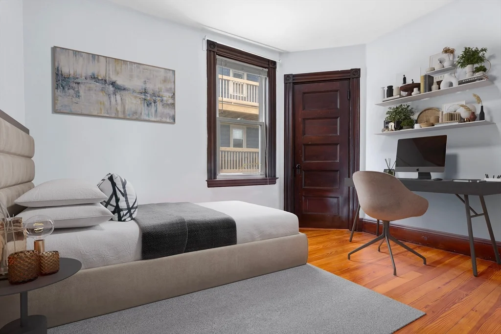 9 Spalding St, Jamaica Plain