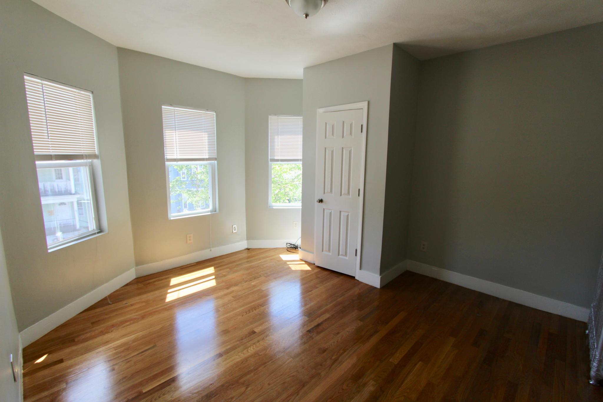 109 Pleasant St, Dorchester