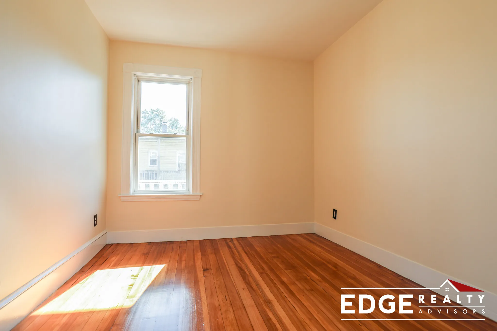 86 Easton St, Allston