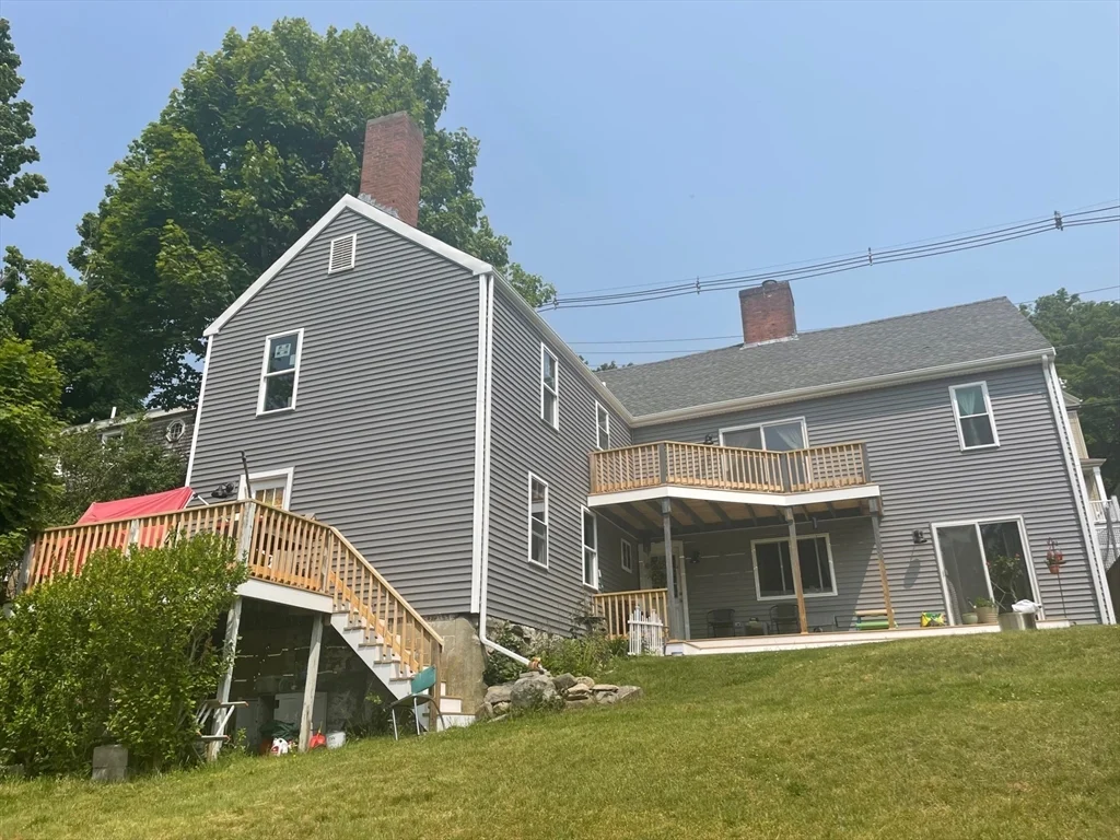 126 Summer, Plymouth