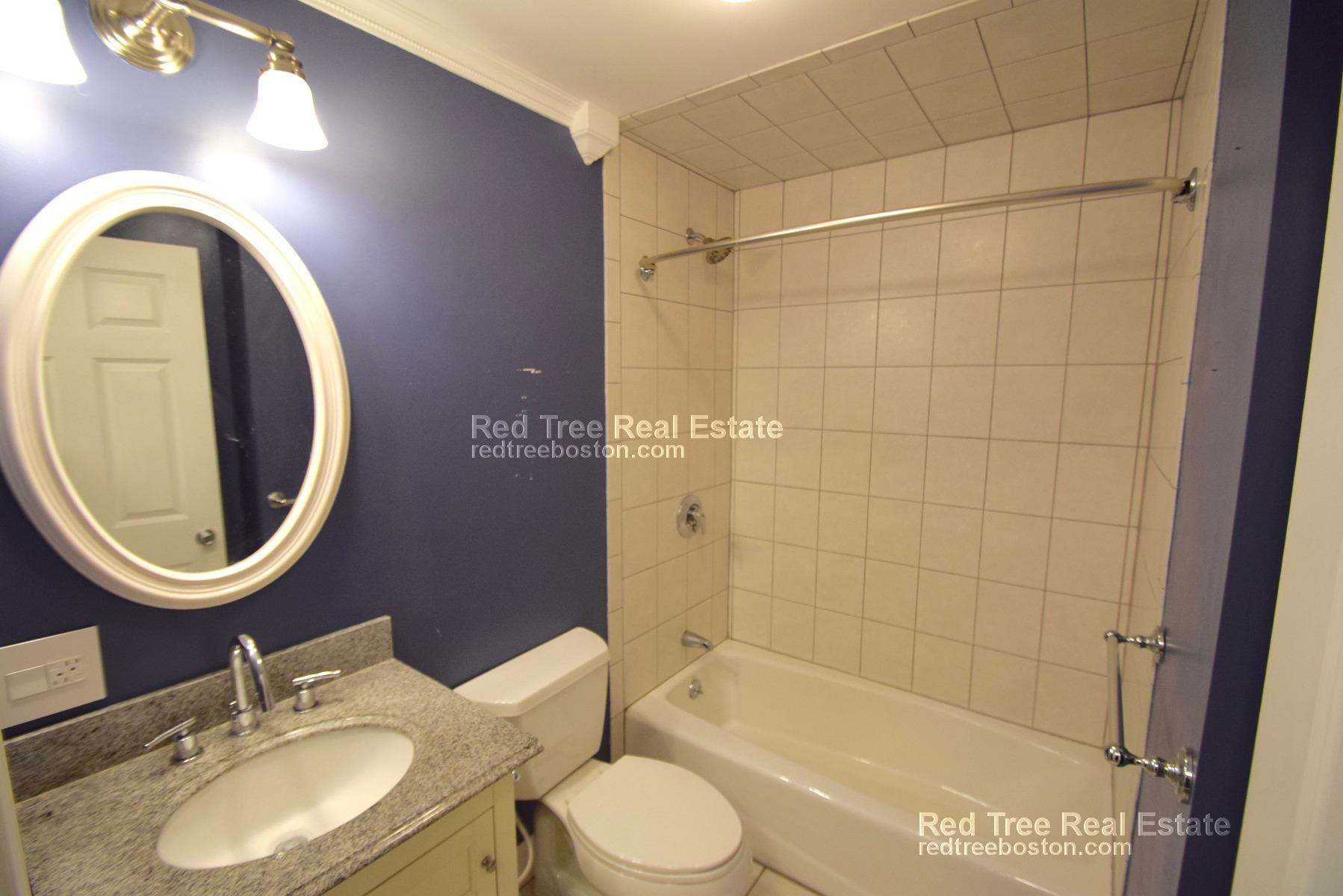 172 Cottage St, East Boston