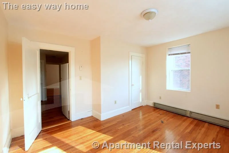 402 Highland Ave, Davis Square