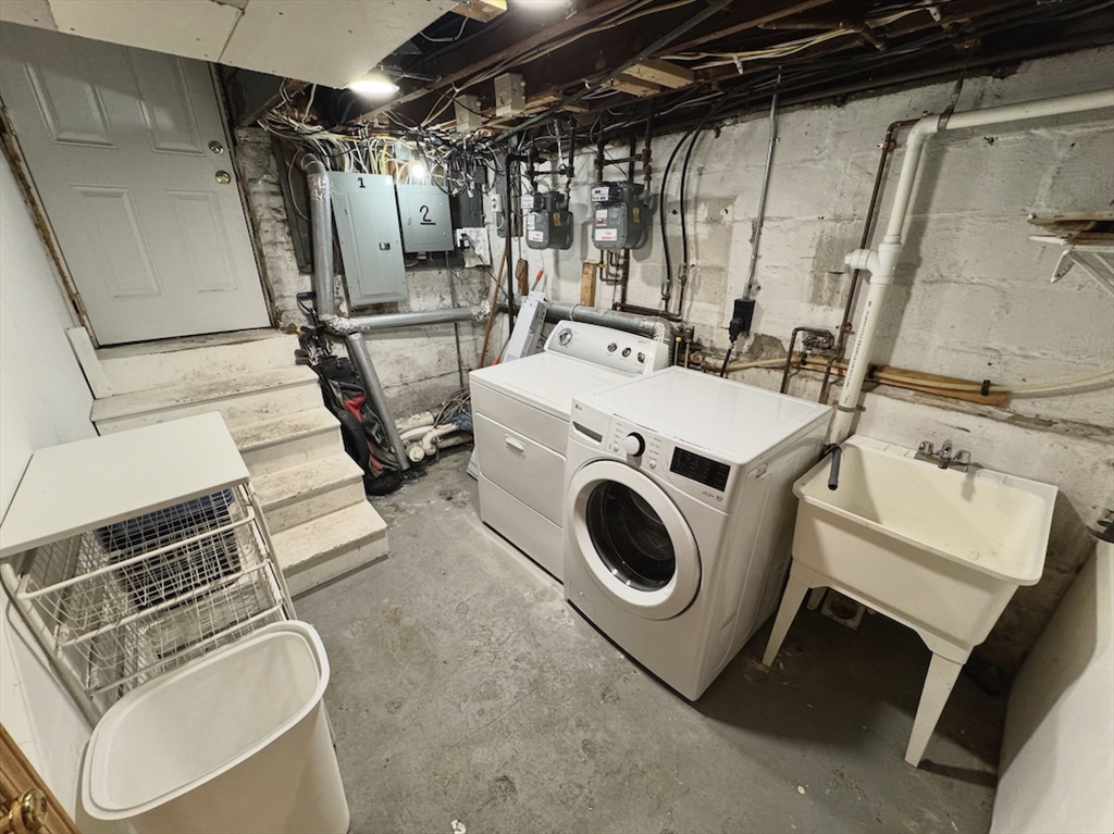 16 Kondazian St, Watertown