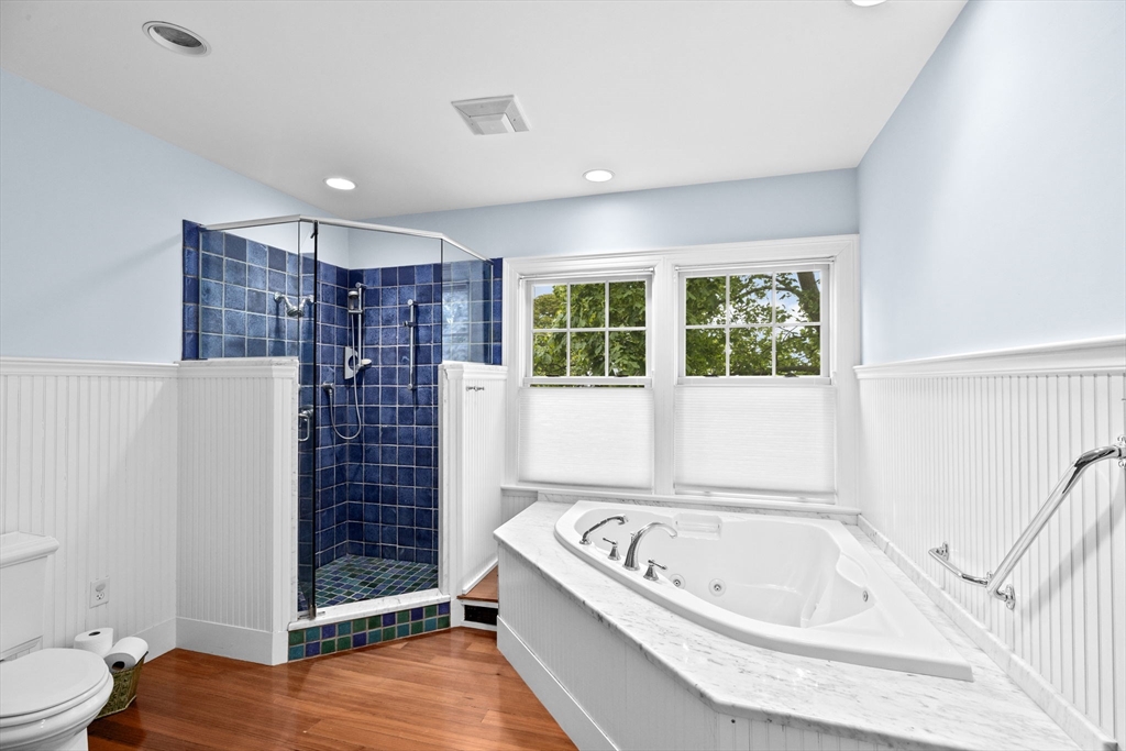 4 Glover Ave, Allerton