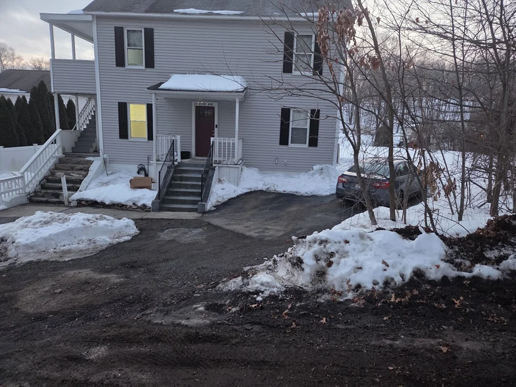 11 Rice Ave, Shrewsbury